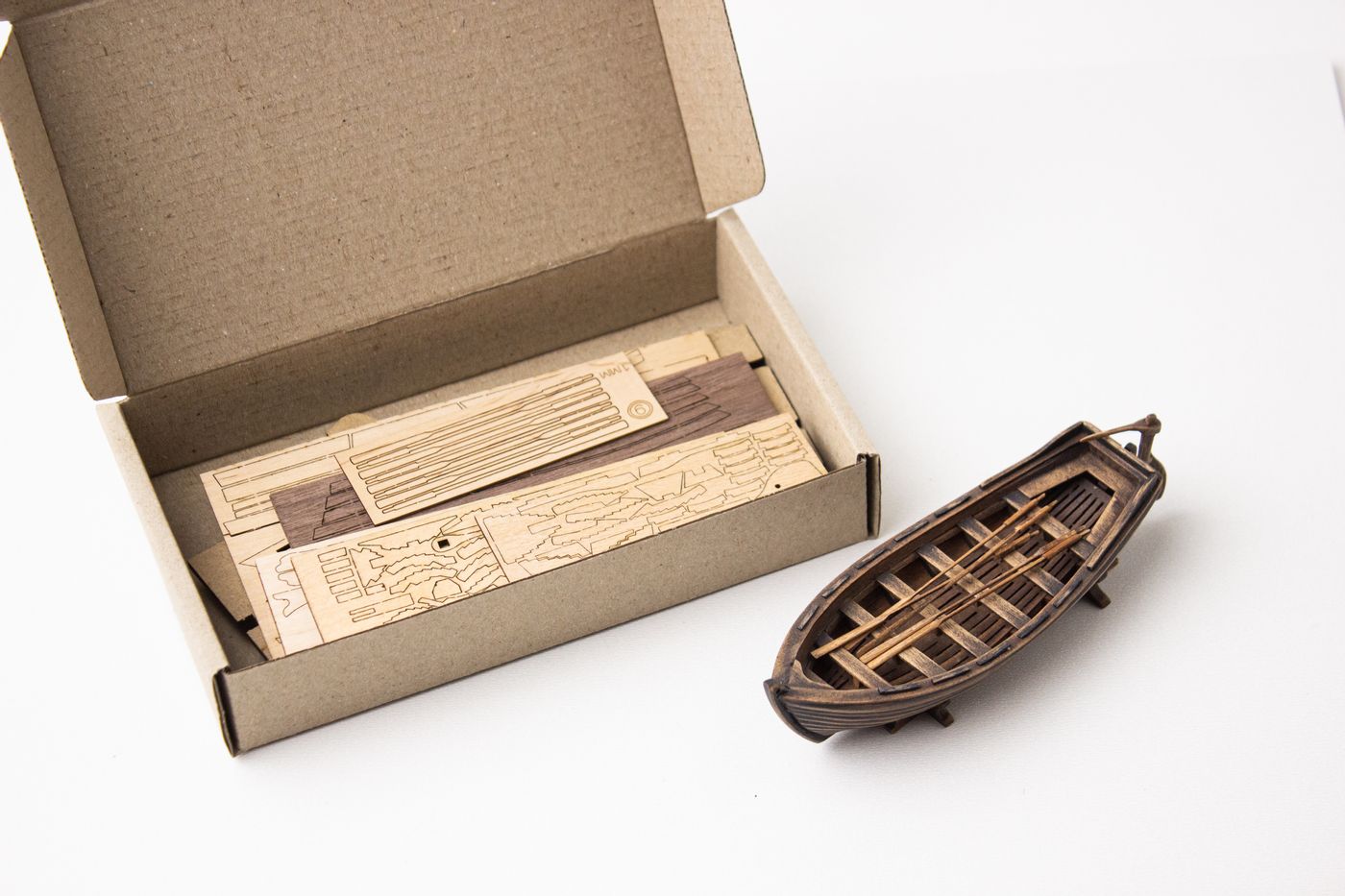 15th Century Wooden Boat Model Kit: Santa Maria's Boat (scale 1/48), length 136mm.