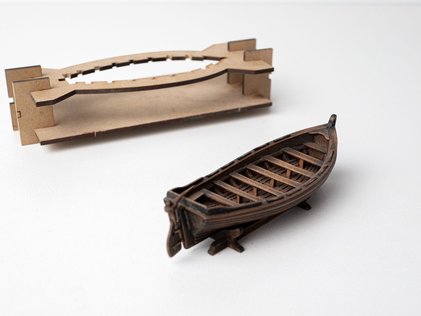 15th Century Wooden Boat Model Kit: Santa Maria's Boat (scale 1/48), length 136mm.