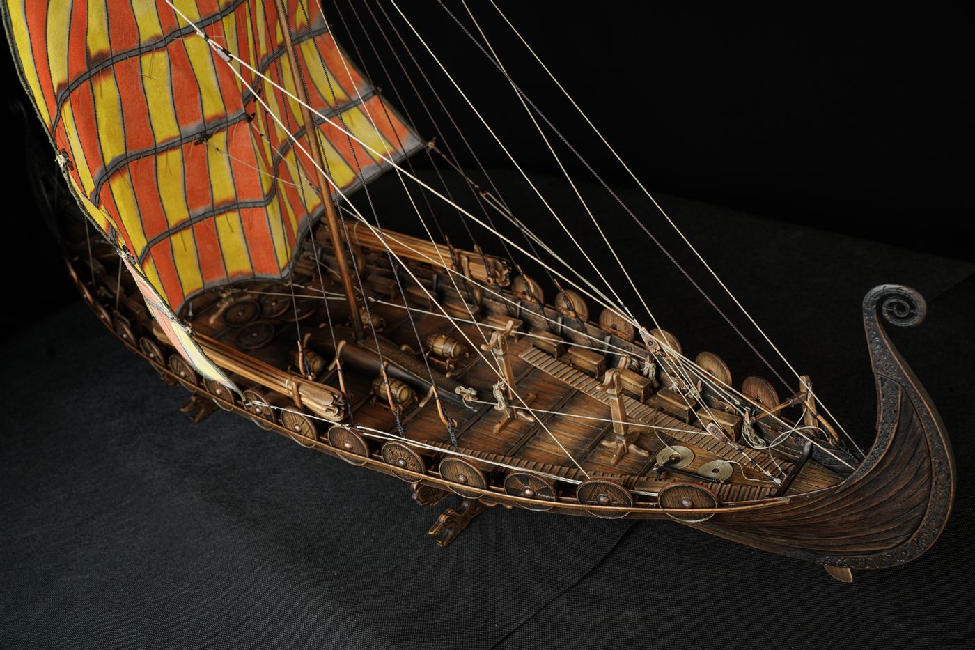 The Viking ship "Oseberg" V.3 Model Kit. Scale 1/25