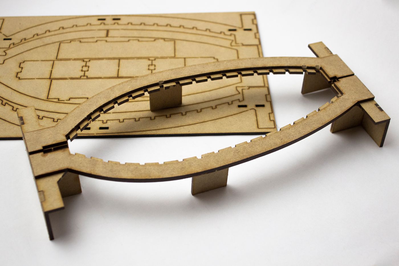 Wooden Model Kit: Boat "Santa Maria" Scale 1/25